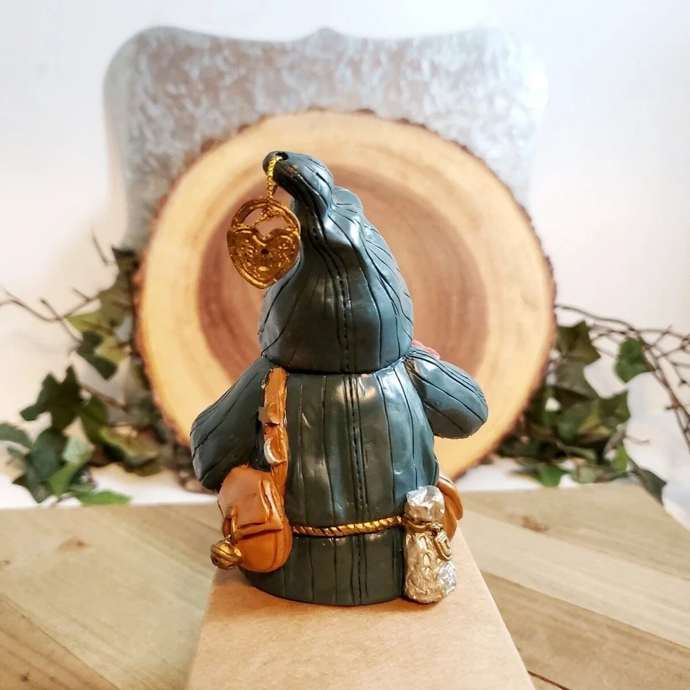 The Keeper Of Secrets Mantle or Shelf Figurine Shenandoah New Old Stock NIB